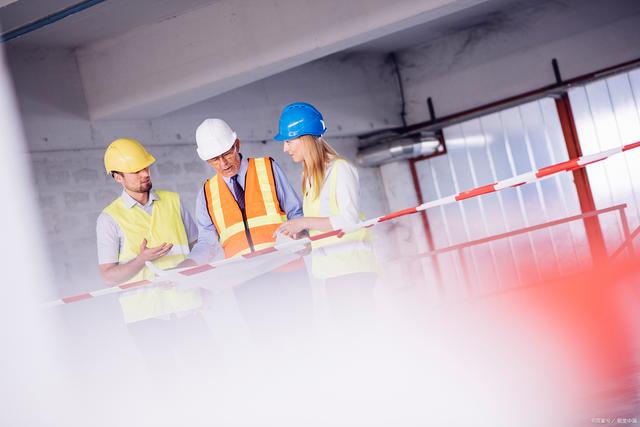 重工机械如何减少土木工程施工中的人力投入 重工机械如何减少土木工程施工中的人力投入