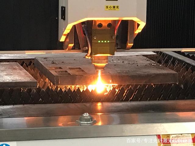 如何选择适合重工机械的激光切割设备：金年会6766