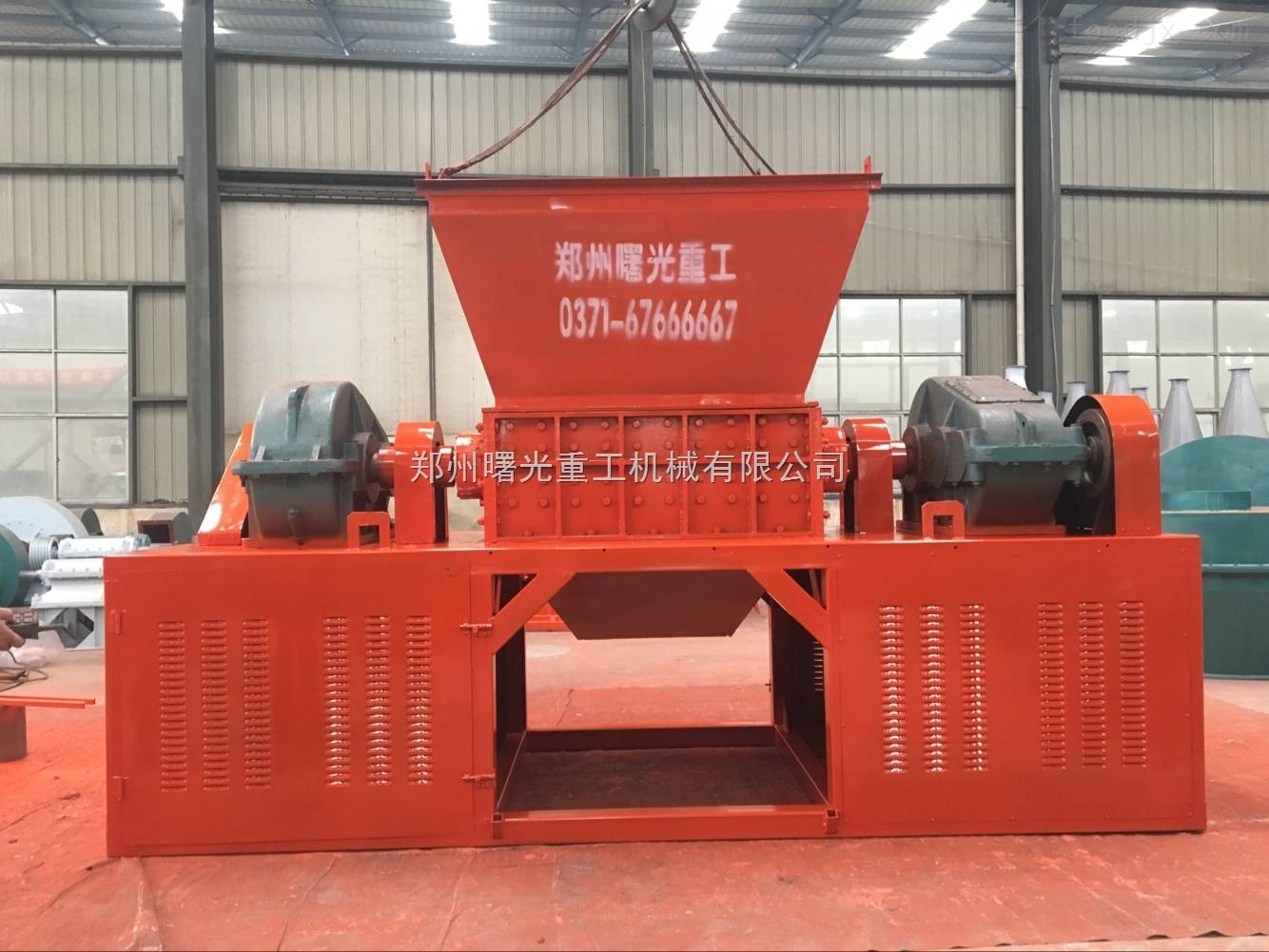 如何在重工机械中应用节能环保的材料